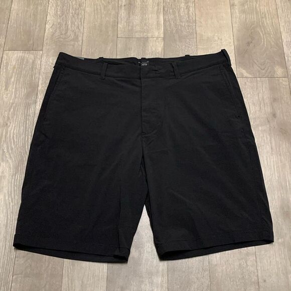 Mens NWT J.Crew‎ Performance Stretch Golf Active Chino Shorts - Picture 1 of 7
